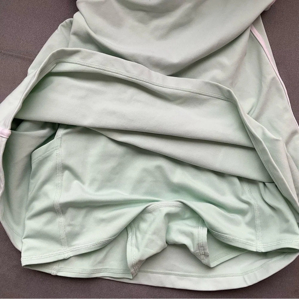 Alo Yoga Airbrush Streamlined Dress Spearmint/White XS